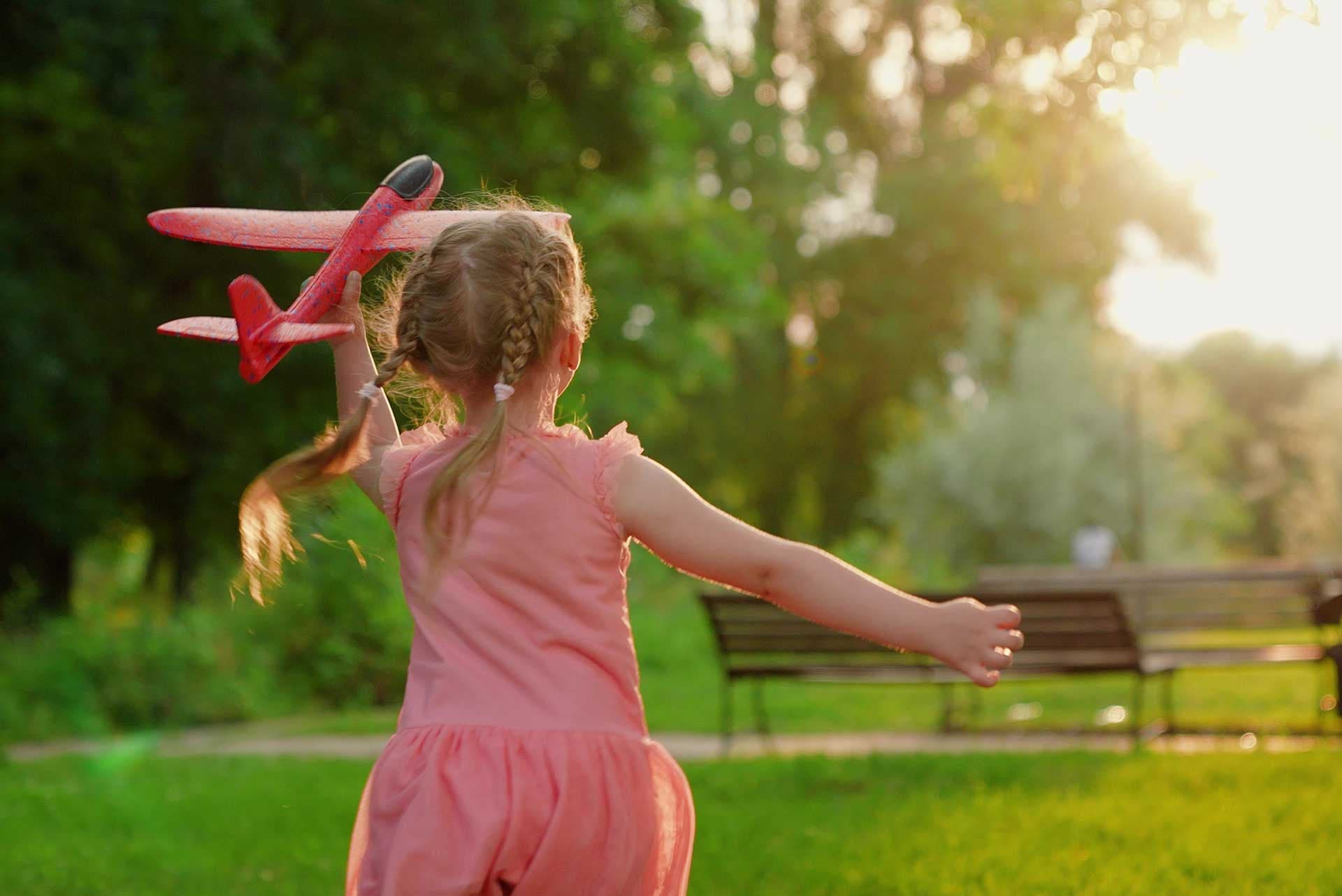 <strong>Community & Lifestyle</strong>