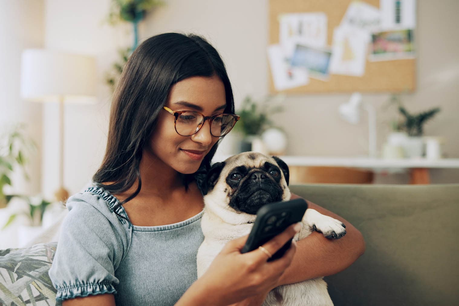 <strong>Registering with <span style="color:hsl(28, 92%, 60%);">Us</span></strong>