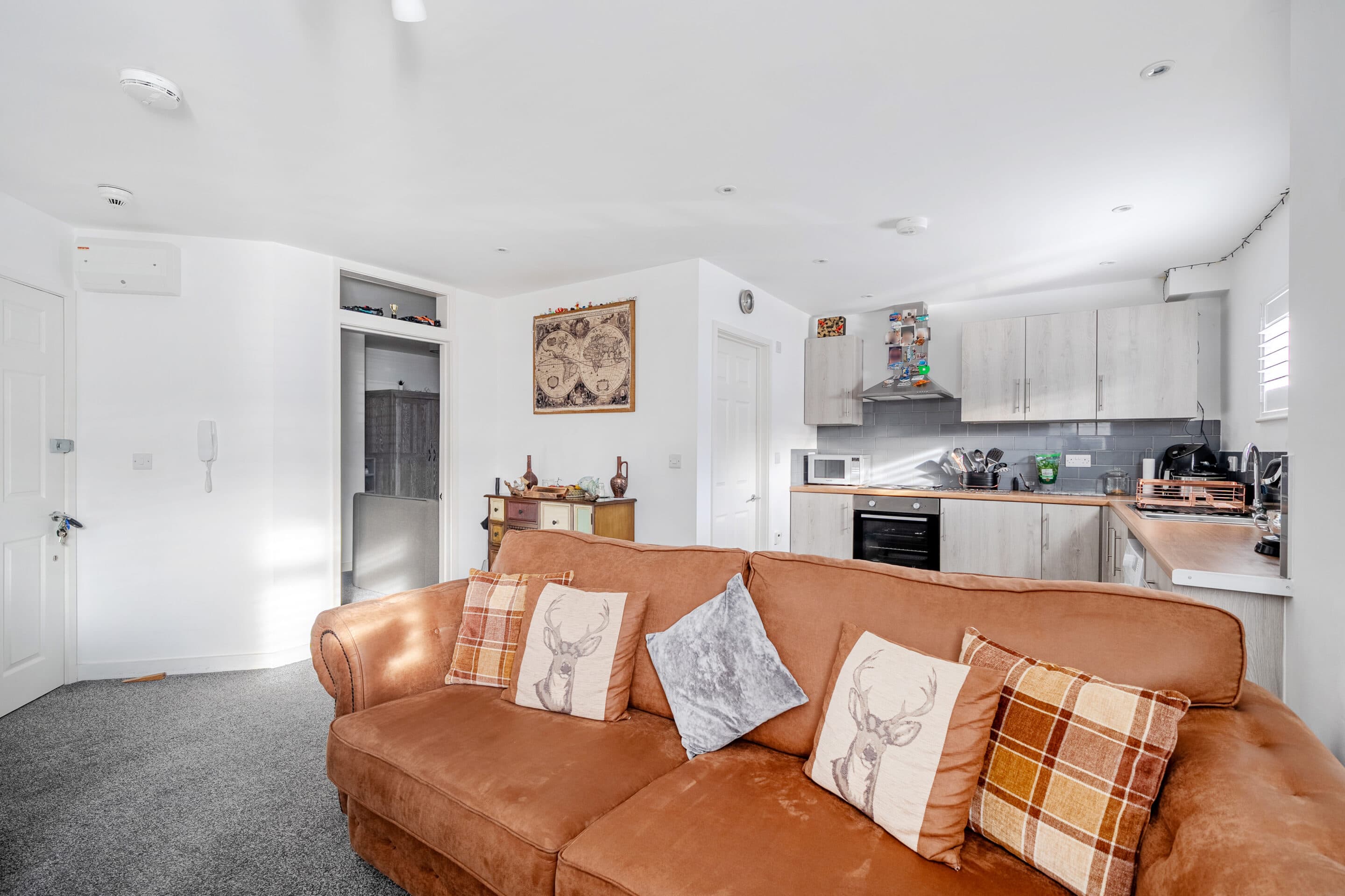 Clock Walk 7-11 High Street Bognor Regis PO21