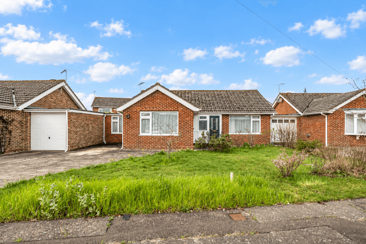 Hereford Close, Chichester, PO19