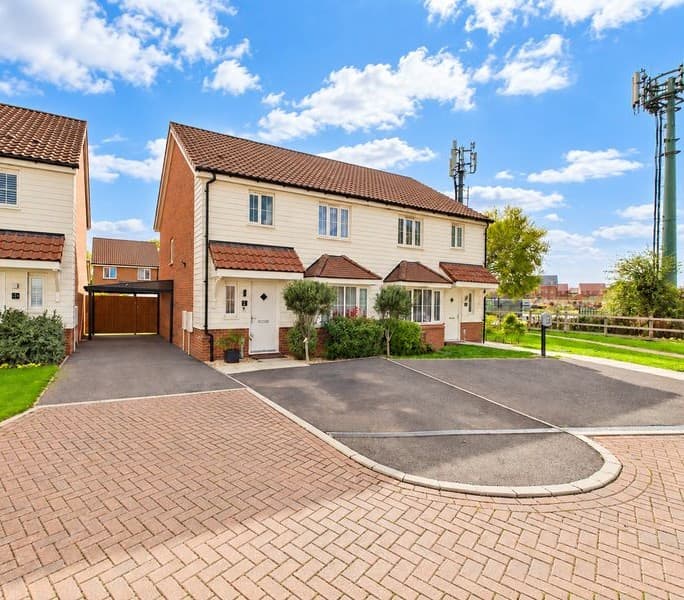 Suffolk Gardens, North Bersted, PO21